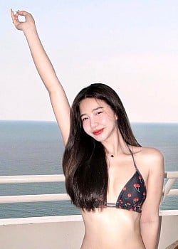 Natchanicha Arino